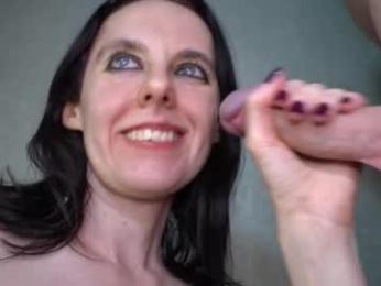 evafatcat — Chaturbate recorded stream image, 21.12.2025 18:20