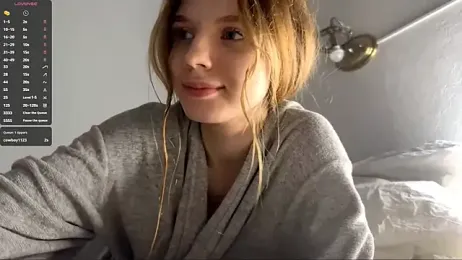 FruityXo — Stripchat recorded stream screenshot (21 Dec 2025)