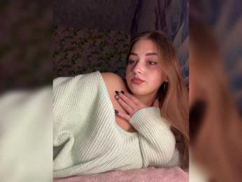 little-devil — Bongacams recorded stream image, 22.12.2025 15:10