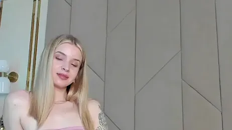 Touch_me — Stripchat recorded stream image, 22.12.2025 17:40