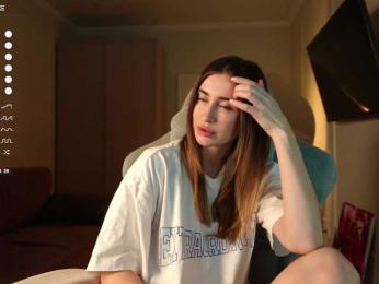 Coconutkitty — Bongacams recorded stream screenshot (22 Dec 2025)