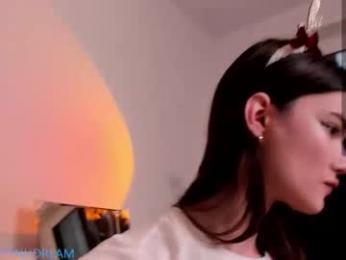 kisapisa434 — Chaturbate recorded stream image, 23.12.2025 09:30