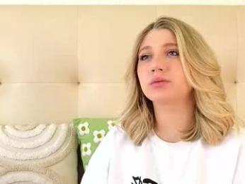 pinkadele — Chaturbate recorded stream image, 24.12.2025 09:10
