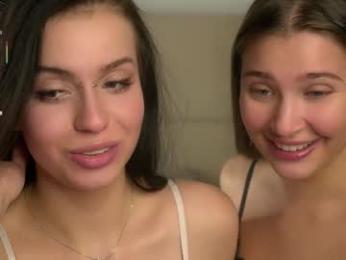 vivid_girls — Chaturbate recorded stream image, 24.12.2025 07:00