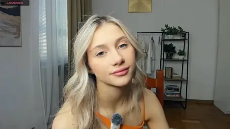 FaaBinaa — Stripchat recorded stream screenshot (24 Dec 2025)