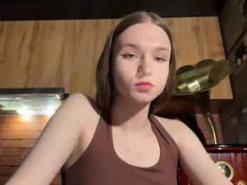 nloraaa — Chaturbate recorded stream image, 24.12.2025 15:00