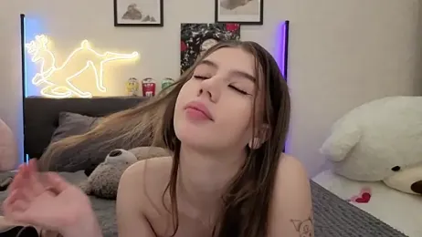 dolly_ll — Stripchat recorded stream image, 24.12.2025 15:10