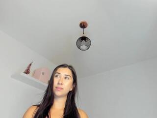 Alisson Mendez — Flirt4free recorded stream screenshot (26 Dec 2025)