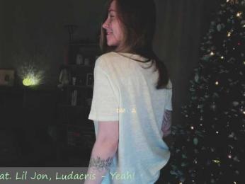 Adamova_Eva — Bongacams recorded stream screenshot (27 Dec 2025)