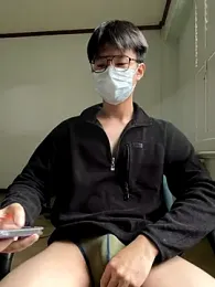 h4779150 — Stripchat recorded stream image, 28.12.2025 06:10