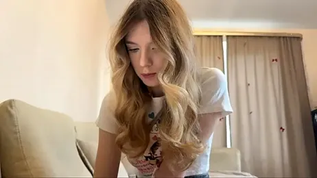 FruityXo — Stripchat recorded stream screenshot (28 Dec 2025)