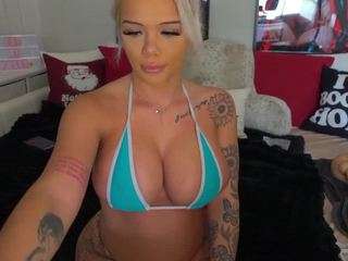 emmagray01 — Camsoda recorded stream image, 28.12.2025 16:10