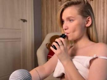 adele_nick2202 — Chaturbate recorded stream screenshot (31 Dec 2025)