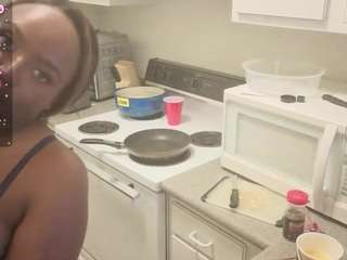 nynastax — Camsoda recorded stream image, 31.12.2025 19:20