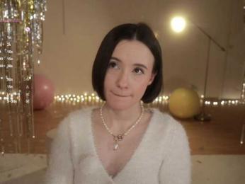 MissEssie — Bongacams recorded stream image, 01.01.2026 18:20