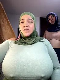 sweetmuslim01 — Stripchat recorded stream screenshot (02 Jan 2026)