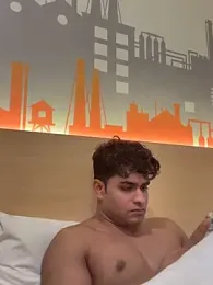 Vihaaanfucks — Stripchat recorded stream screenshot (03 Jan 2026)