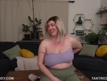 marymoody — Chaturbate recorded stream screenshot (04 Jan 2026)