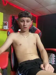 Artursmith — Stripchat recorded stream screenshot (05 Jan 2026)