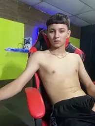 Artursmith — Stripchat recorded stream screenshot (05 Jan 2026)