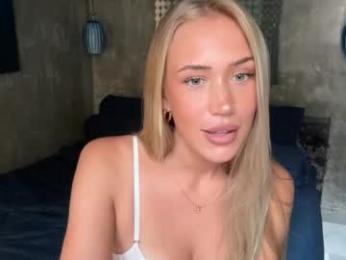 livslifee — Chaturbate recorded stream screenshot (06 Jan 2026)