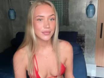 livslifee — Chaturbate recorded stream screenshot (06 Jan 2026)