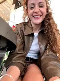 alana15 — Stripchat recorded stream image, 07.01.2026 21:10