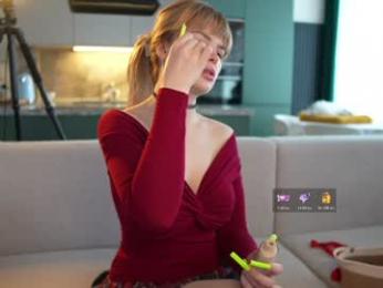 love_you_to123 — Chaturbate recorded stream image, 08.01.2026 10:00