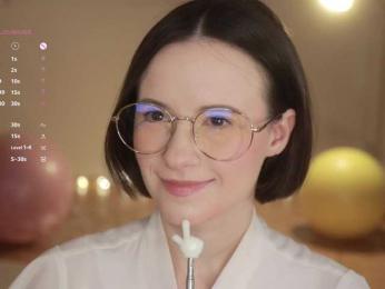 MissEssie — Bongacams recorded stream image, 08.01.2026 16:10