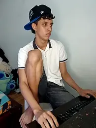 Alayn_sexy_ayes — Stripchat recorded stream screenshot (08 Jan 2026)