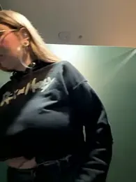 Teya_moon_ — Stripchat recorded stream image, 11.01.2026 11:40