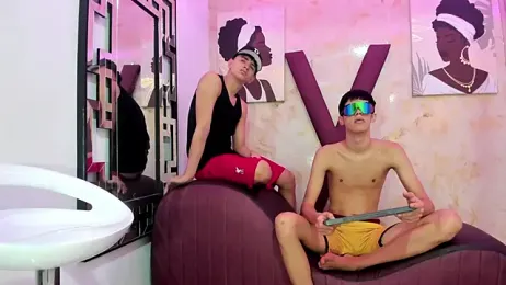 TWINKS_FRIENDS — Stripchat recorded stream image, 11.01.2026 13:20