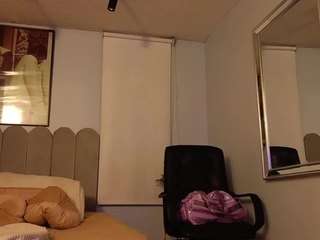 lady-brownn — Camsoda recorded stream image, 01.03.2025 11:20