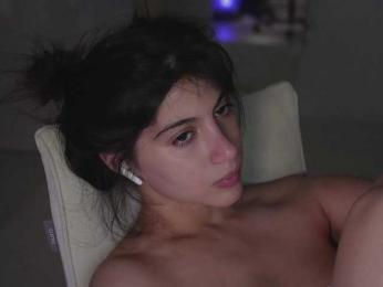 -Madi- — Bongacams recorded stream screenshot (11 Jan 2026)