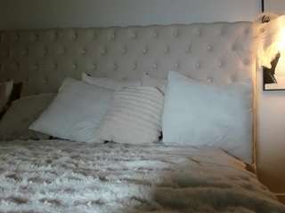 giannalove — Camsoda recorded stream image, 12.01.2026 05:40