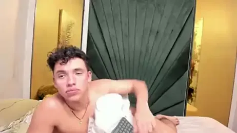 wildboy22_ — Stripchat recorded stream image, 13.01.2026 02:00