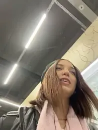 DollyTall — Stripchat recorded stream image, 13.01.2026 09:20