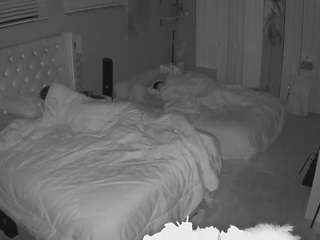 voyeurcam-house-charleys-room — Camsoda recorded stream image, 05.01.2026 11:50
