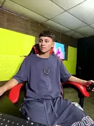 Artursmith — Stripchat recorded stream screenshot (13 Jan 2026)