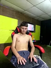 Artursmith — Stripchat recorded stream screenshot (13 Jan 2026)