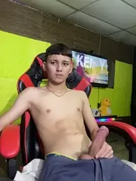 Artursmith — Stripchat recorded stream screenshot (13 Jan 2026)