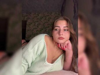 little-devil — Bongacams recorded stream image, 14.01.2026 00:00