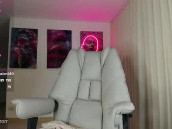 _veenus — Chaturbate recorded stream screenshot (14 Jan 2026)