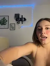 Abby-26 — Stripchat recorded stream image, 15.01.2026 02:50
