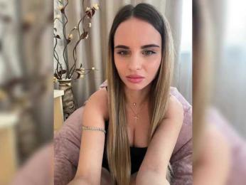 LedyMiya — Bongacams recorded stream image, 15.01.2026 05:40
