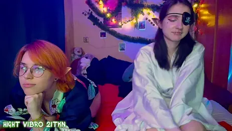 TrickyKitsune — Stripchat recorded stream image, 15.01.2026 15:00