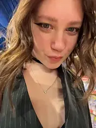 lucy-joy — Stripchat recorded stream image, 16.01.2026 08:30