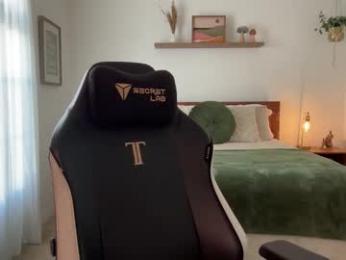 jadelove_ — Chaturbate recorded stream screenshot (16 Jan 2026)