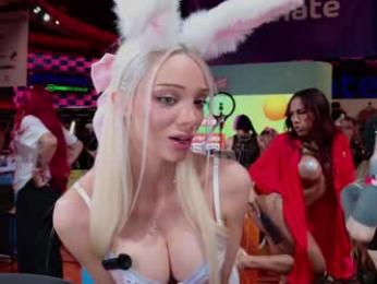 bunnydollstella — Chaturbate recorded stream image, 17.01.2026 00:00
