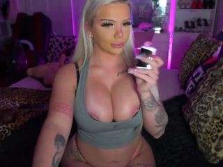 emmagray01 — Camsoda recorded stream image, 17.01.2026 02:30